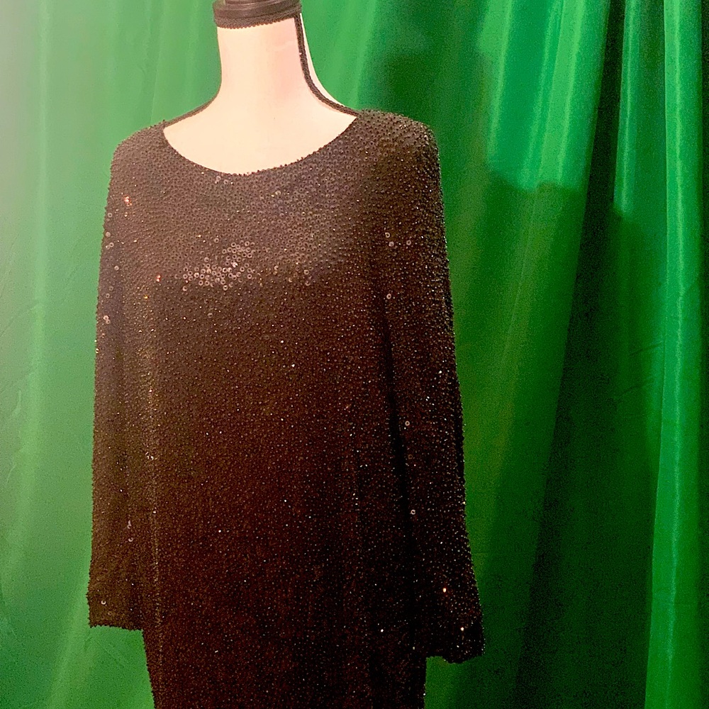 Carmen Marc Valvo Black dress size 8